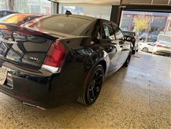 کرایسلەر 300